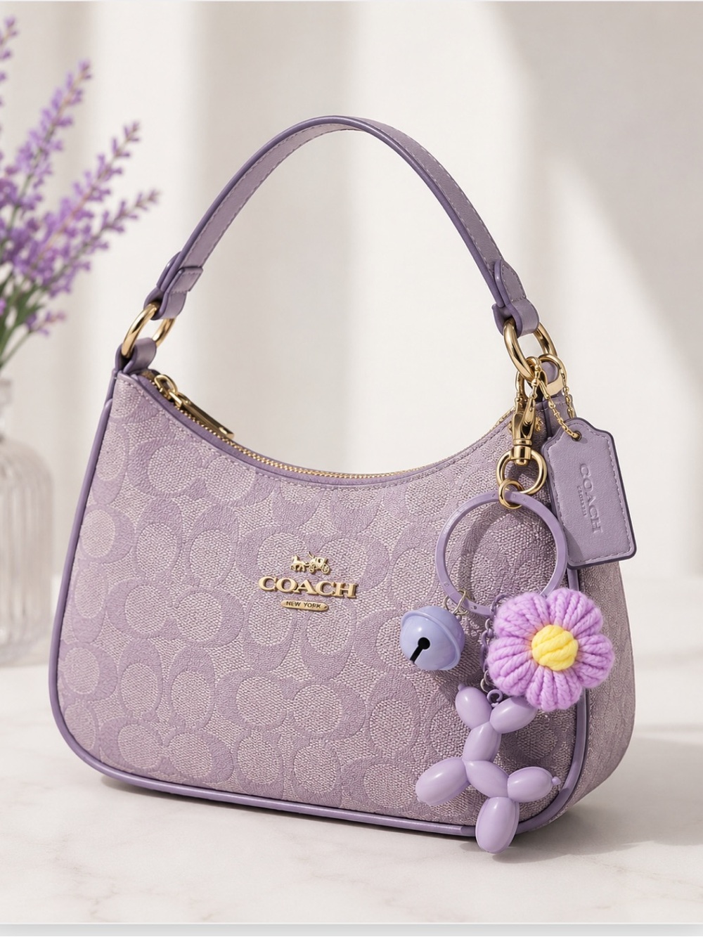 New Mint Women’s / Girls Lavender Balloon Dog, Crochet Flower Bag Charm Keychain